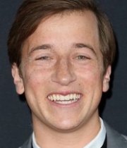 Skyler Gisondo